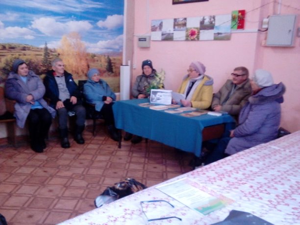 Заседание поэтического клуба &quot;Рассвет&quot; &quot;Мама и малая Родина&quot;.
