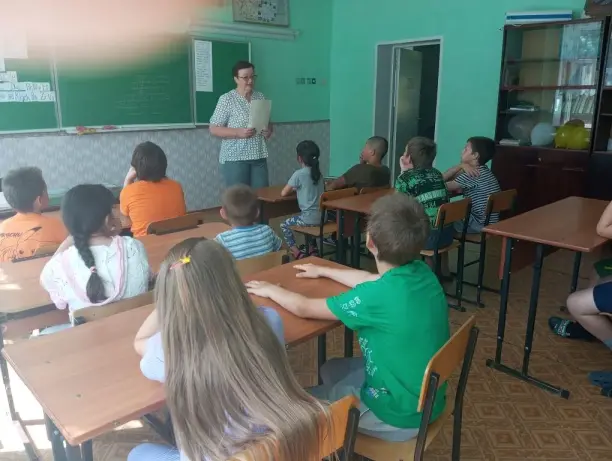 Никольская сельская библиотека совместно с Никольским СДК провели литературную игру &quot;По следам Пушкинских сказок&quot;, посвящённое 225 лет писателя А.С Пушкина.