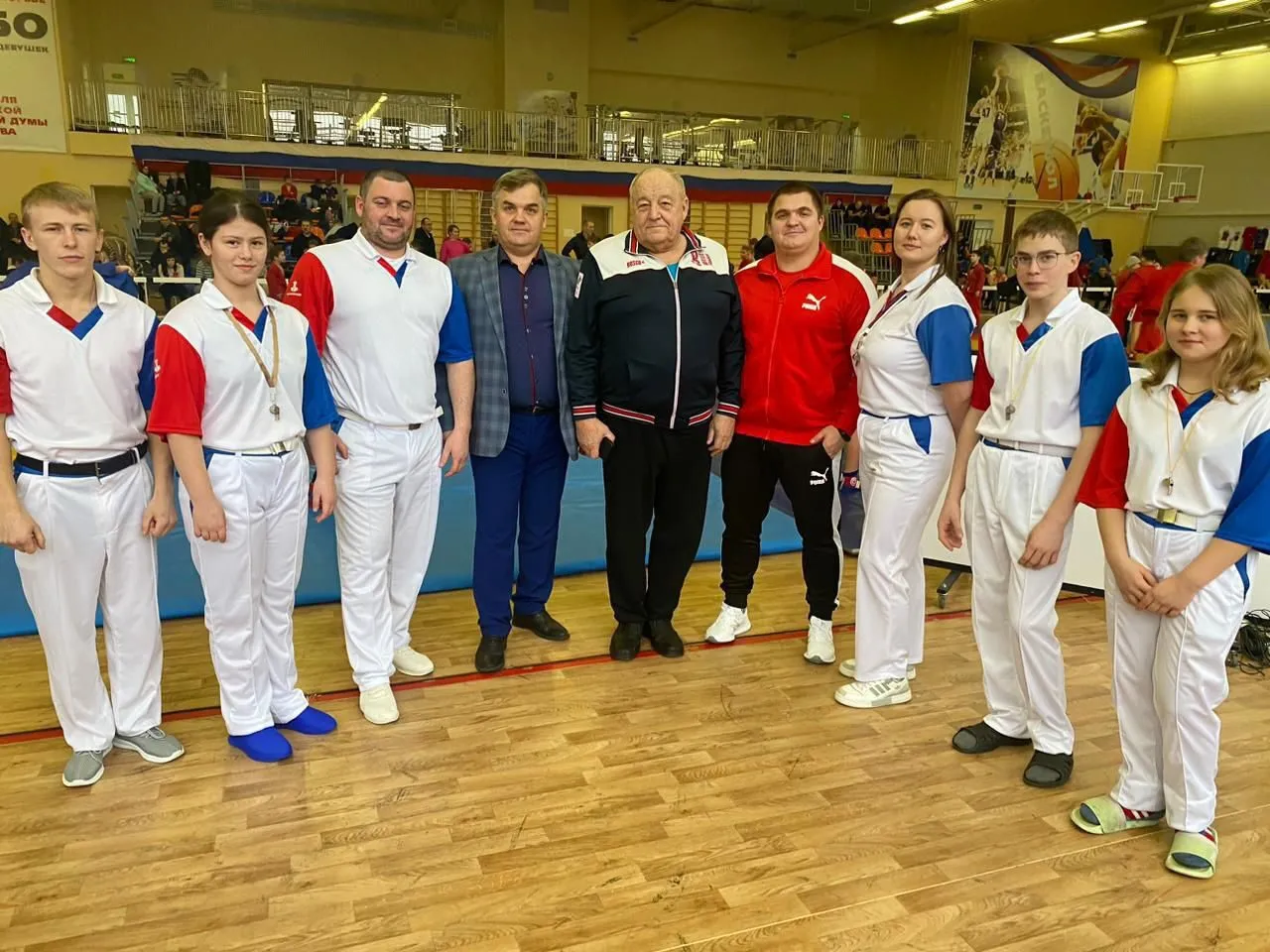 В физкультурно-оздоровительном комплексе &quot;Молодежный&quot; районного центра прошёл традиционный открытый турнир по самбо &quot;Рождество Христово&quot;.